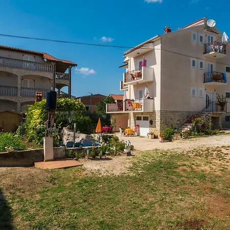 게스트하우스 Eda *