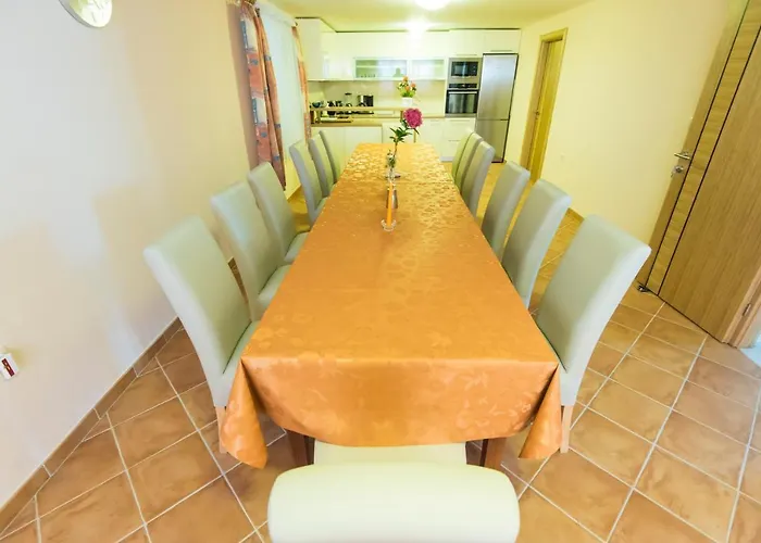 Vendégház Eda Zára